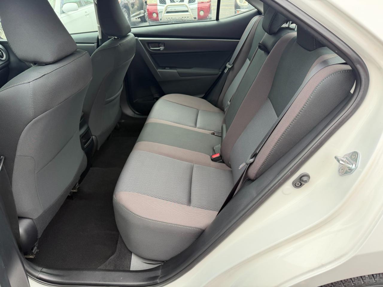 Toyota Corolla LE 4D Sedan 2018