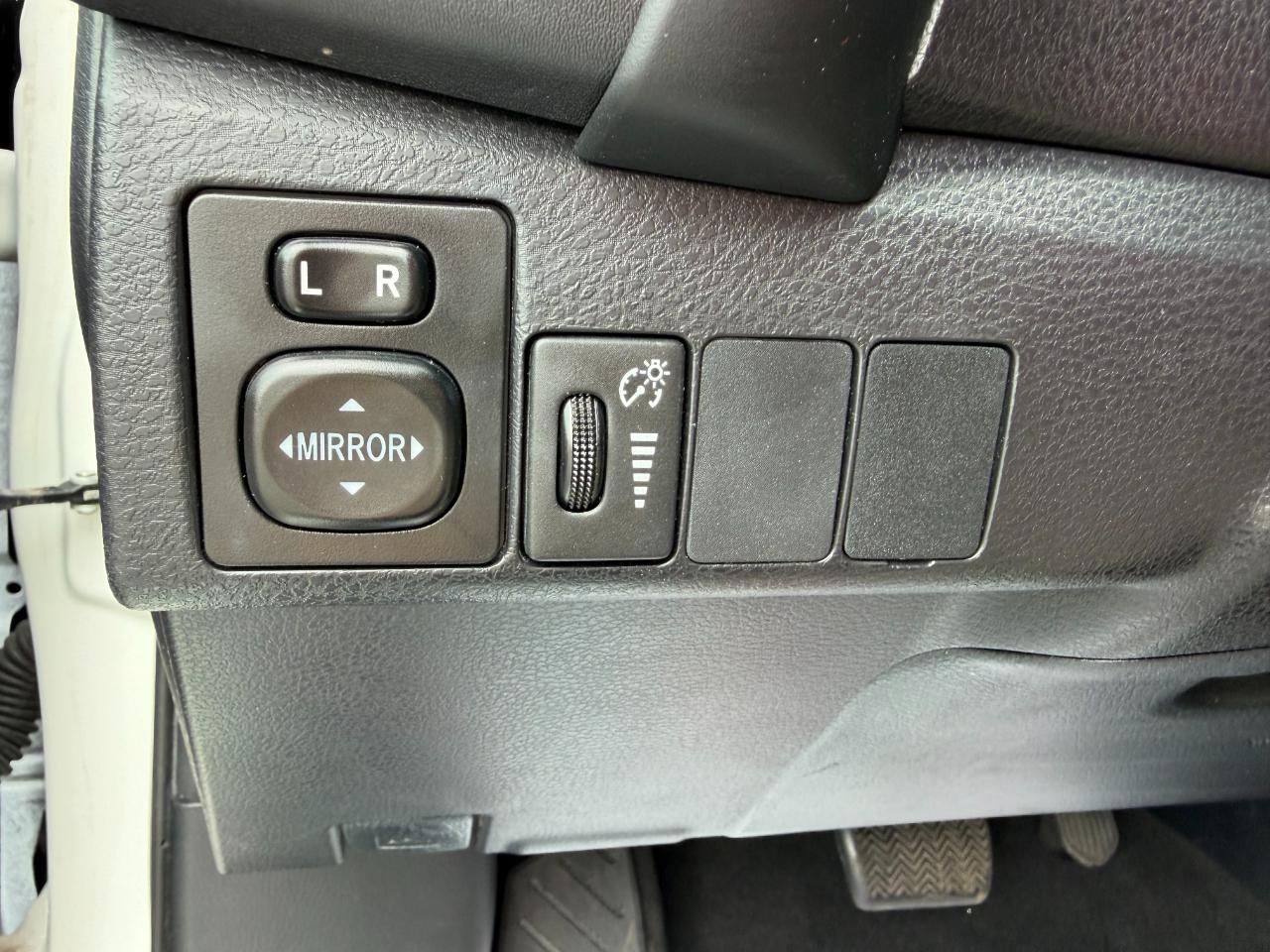 Toyota Corolla LE 4D Sedan 2018