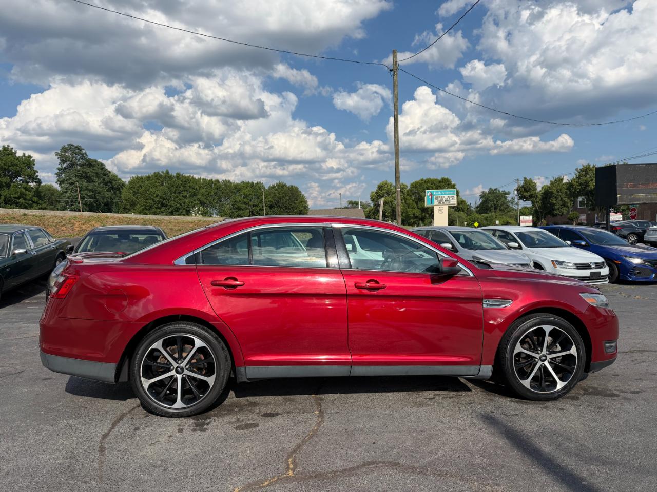 Ford Taurus SEL FWD 2015