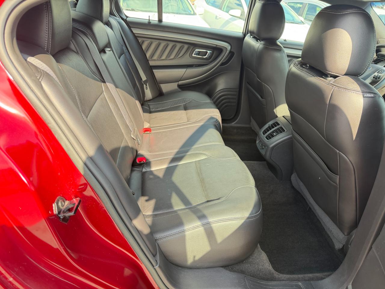 Ford Taurus SEL FWD 2015