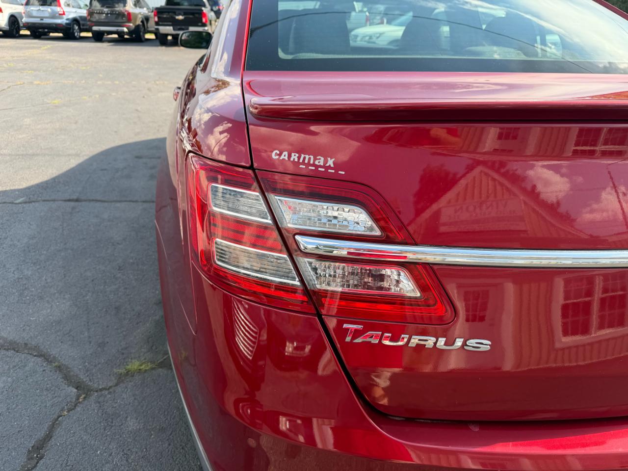 Ford Taurus SEL FWD 2015