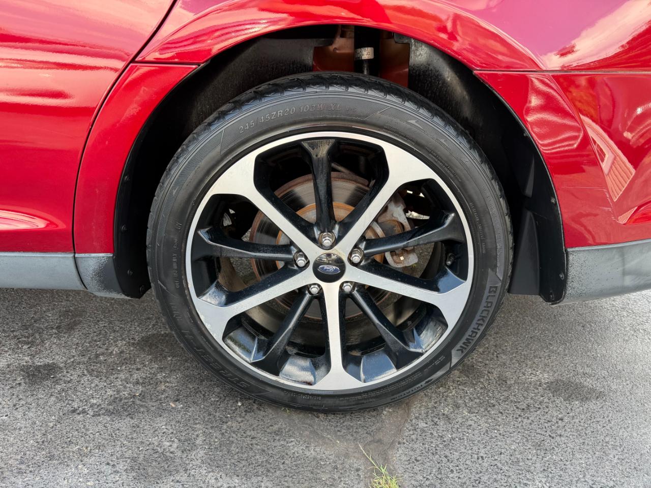 Ford Taurus SEL FWD 2015