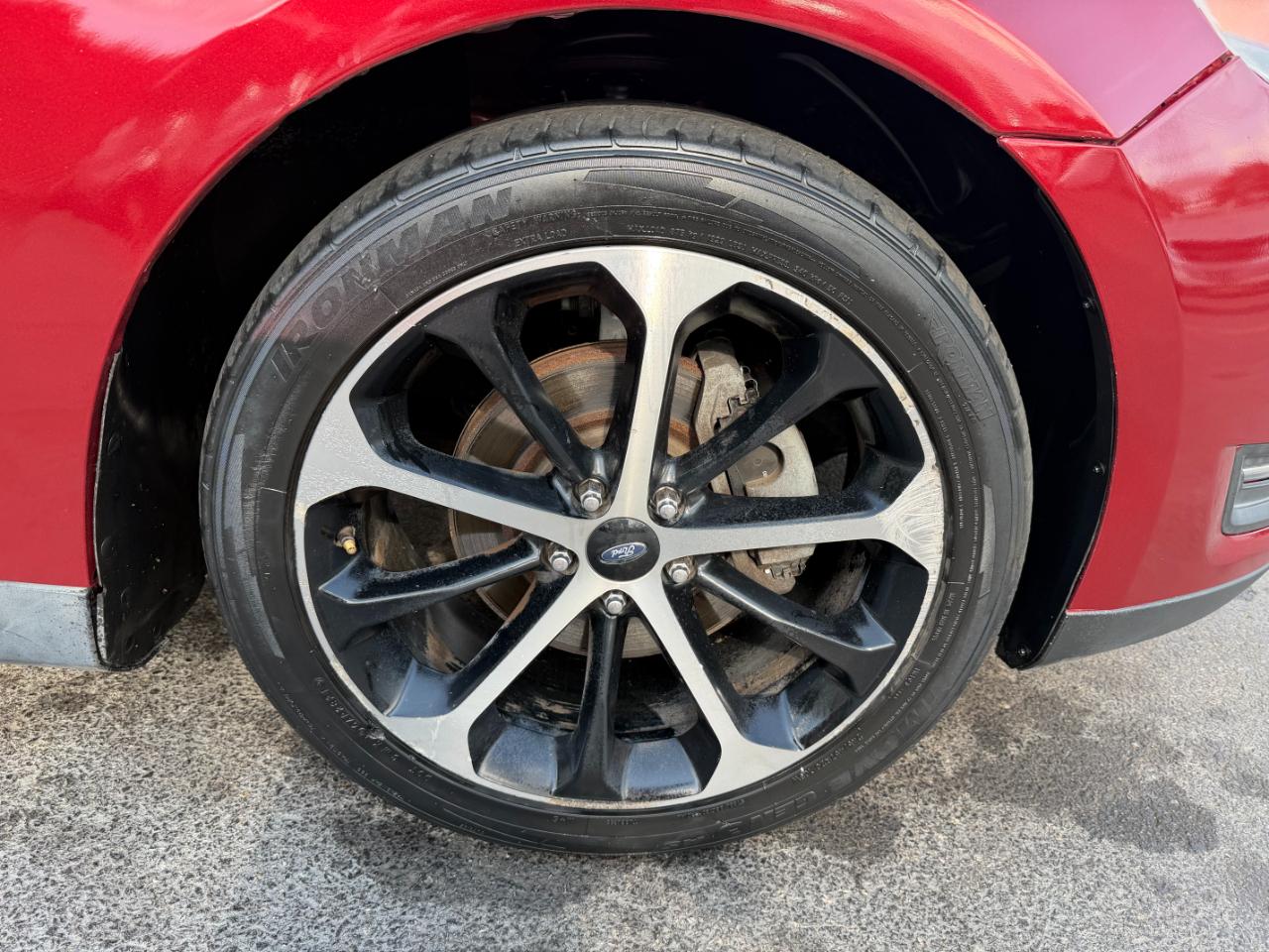Ford Taurus SEL FWD 2015