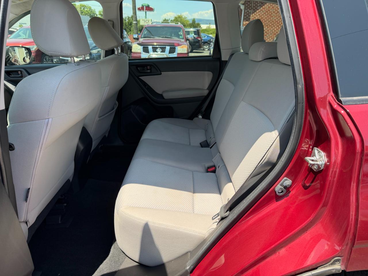 Subaru Forester 2.5i Premium 2016