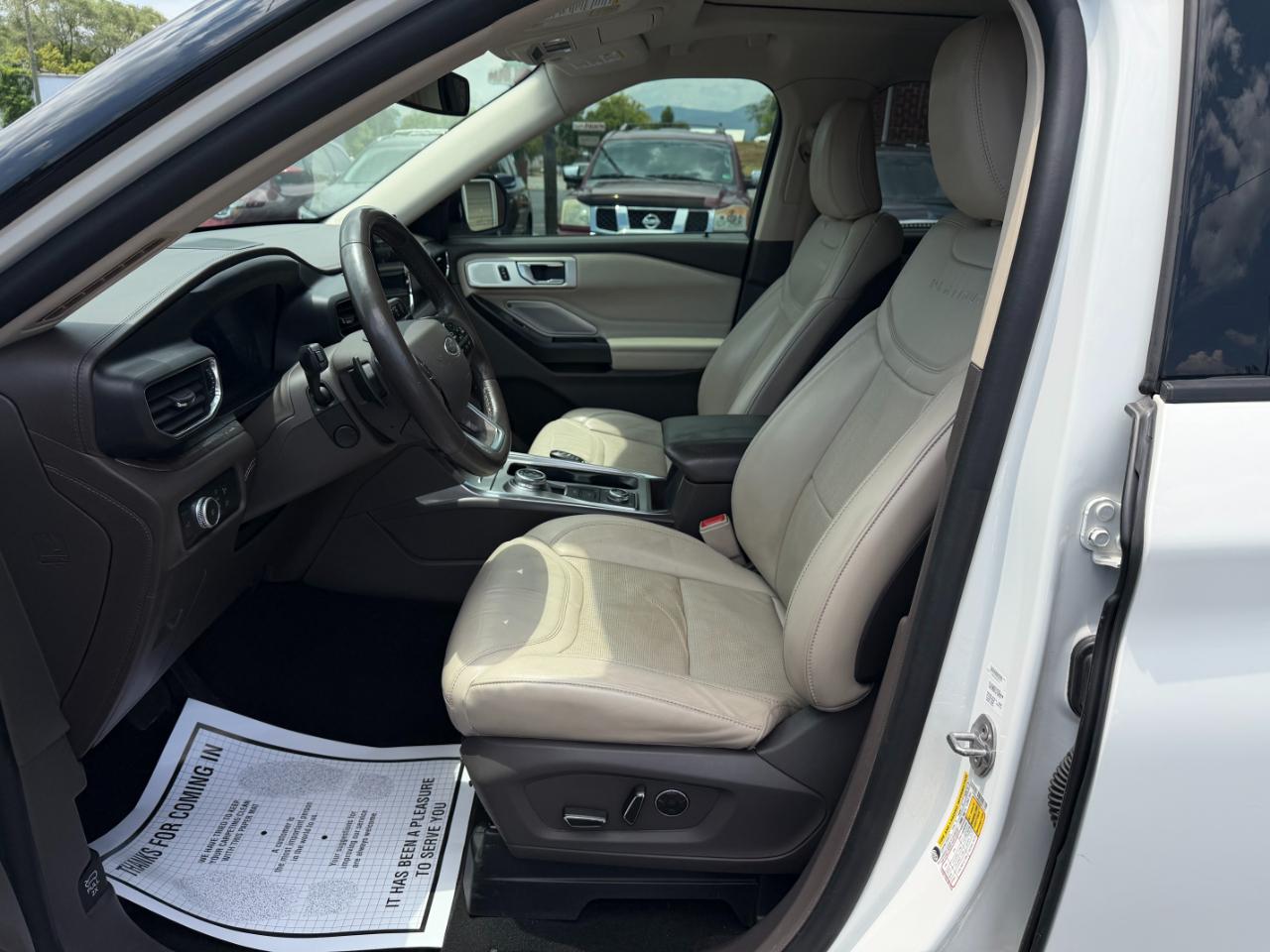 Ford Explorer Platinum AWD 2020