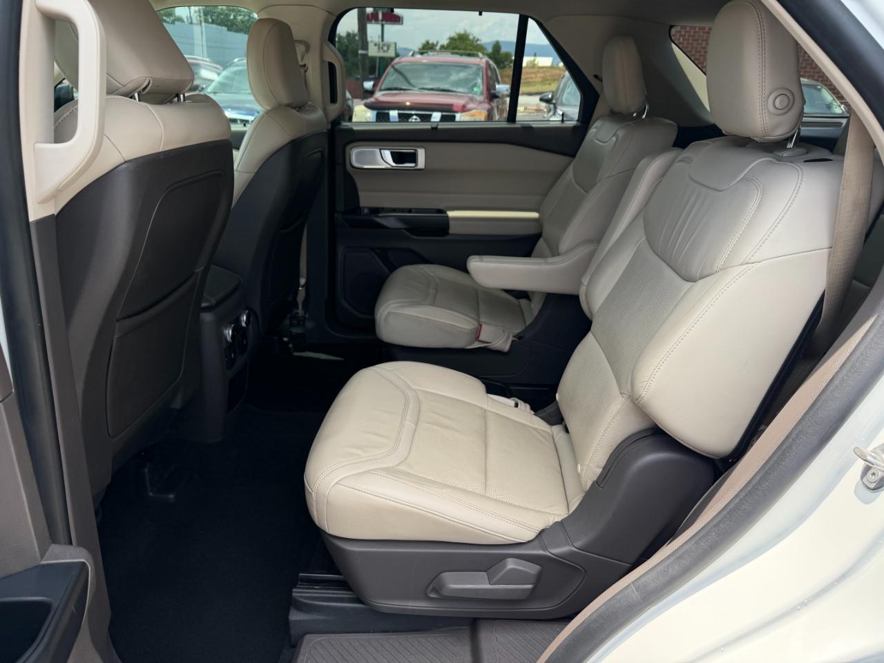 Ford Explorer Platinum AWD 2020