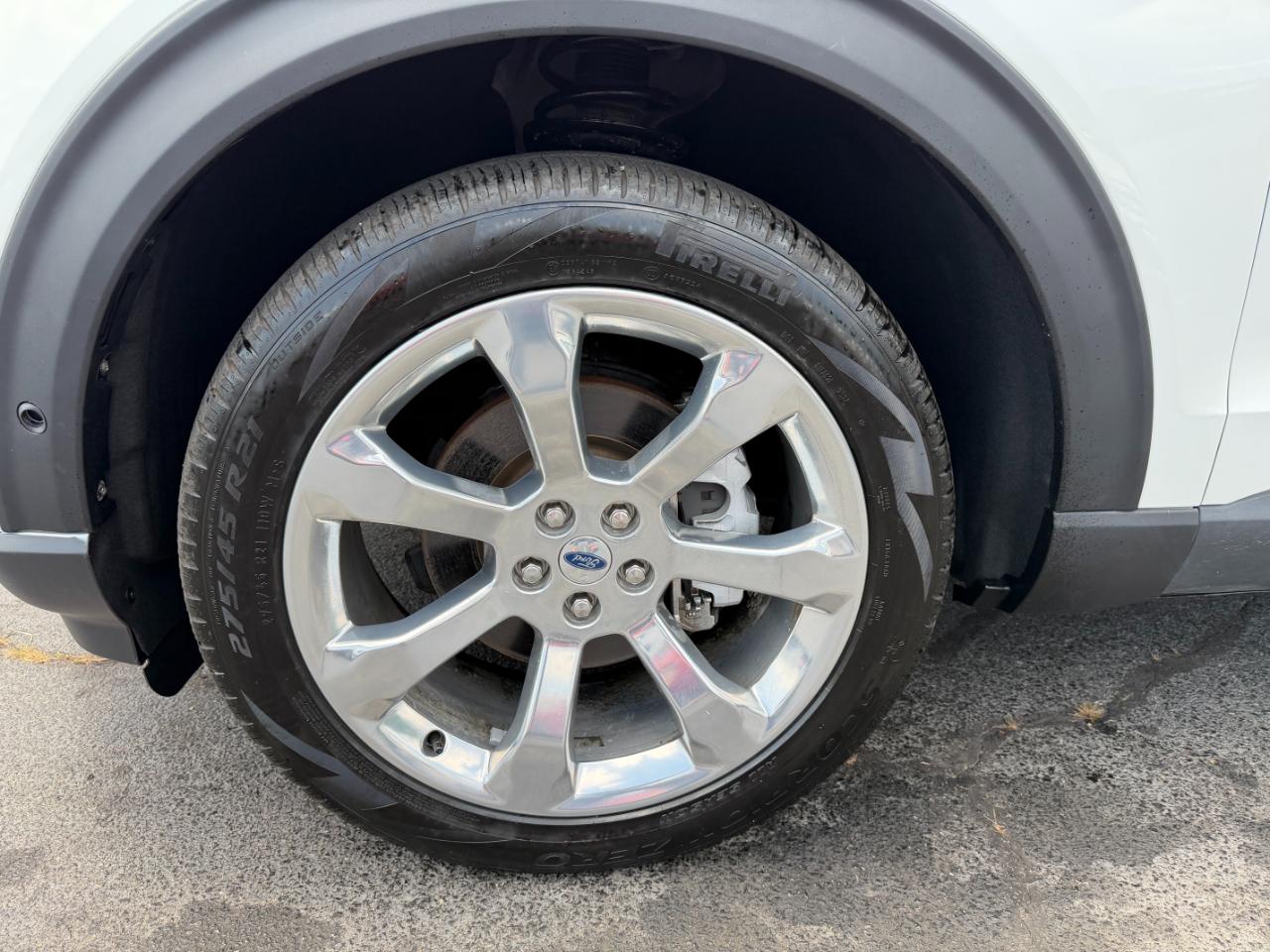 Ford Explorer Platinum AWD 2020
