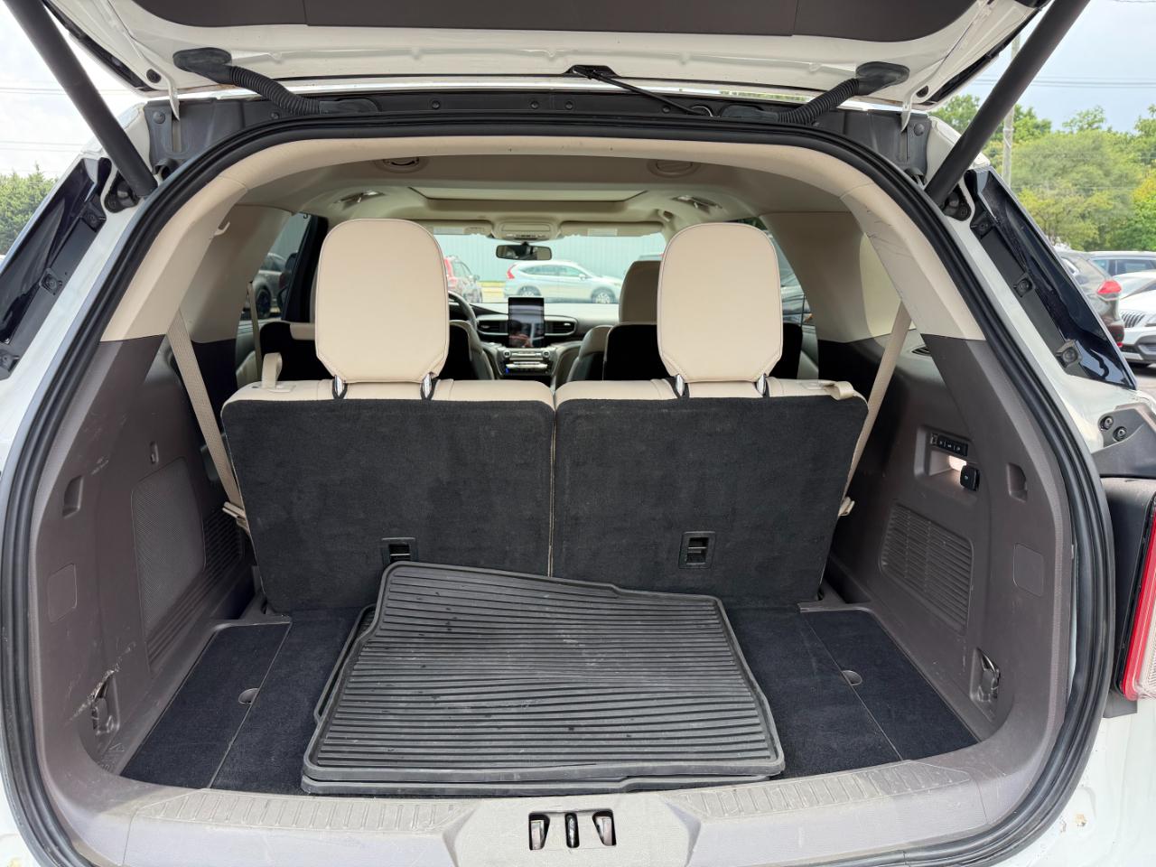 Ford Explorer Platinum AWD 2020