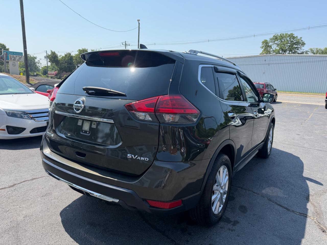 Nissan Rogue SV AWD 2017