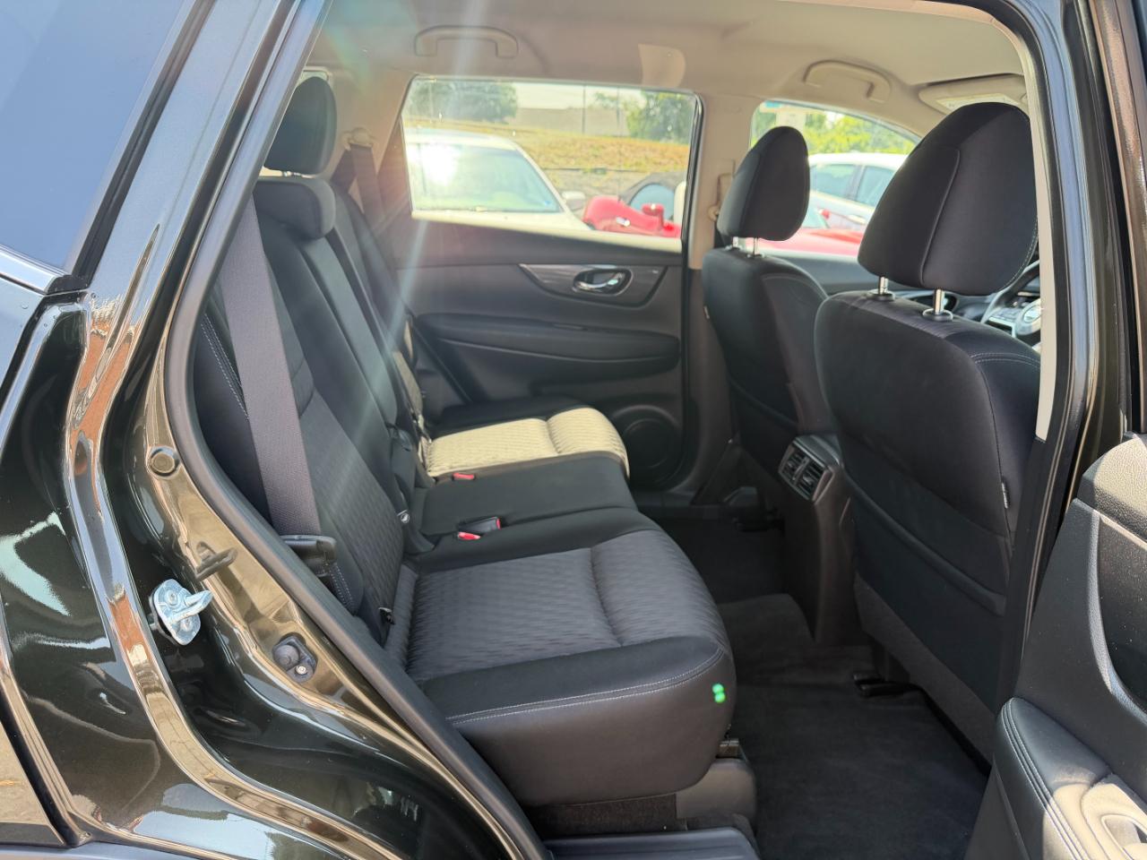 Nissan Rogue SV AWD 2017