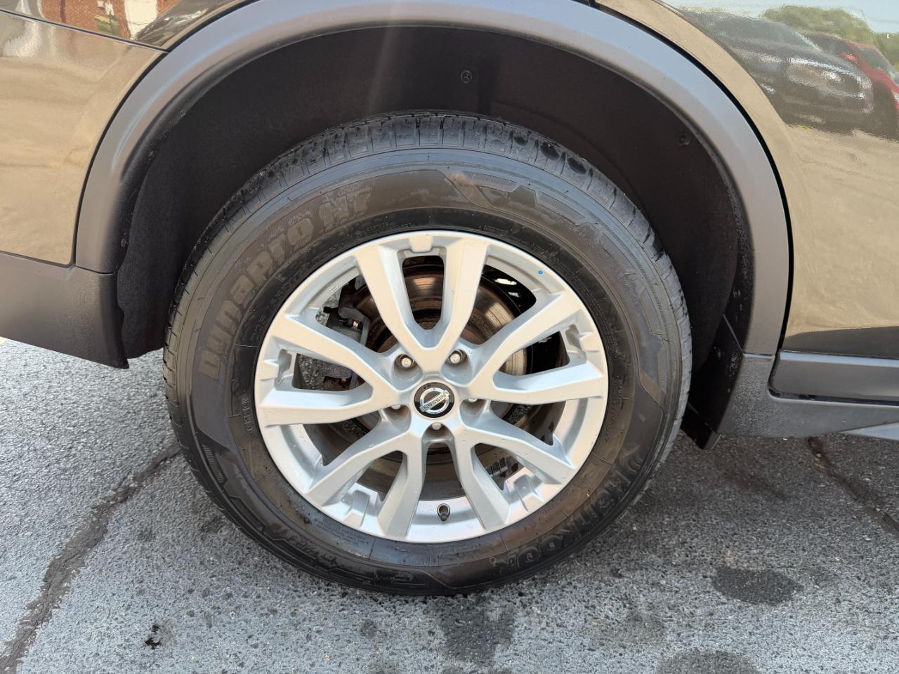 Nissan Rogue SV AWD 2017