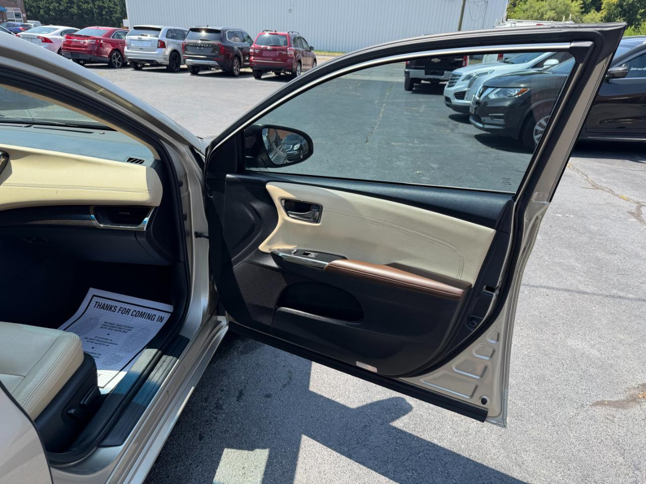 Toyota Avalon XLE 2016