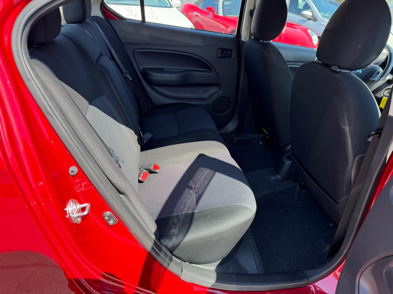 Mitsubishi Mirage G4 ES 2023
