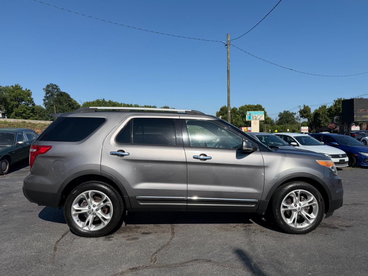 Ford Explorer Limited 4WD 2013
