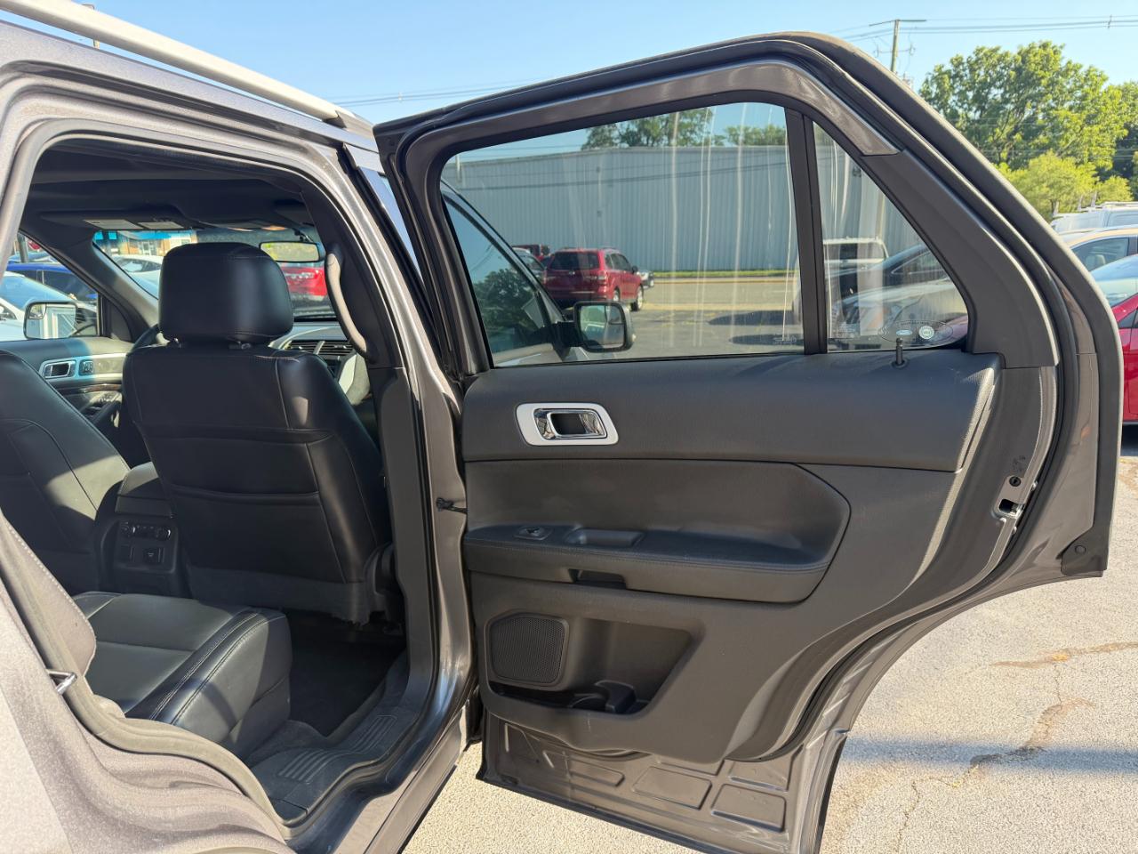Ford Explorer Limited 4WD 2013