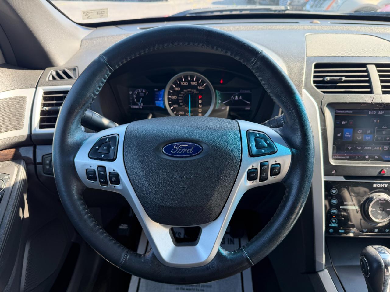 Ford Explorer Limited 4WD 2013