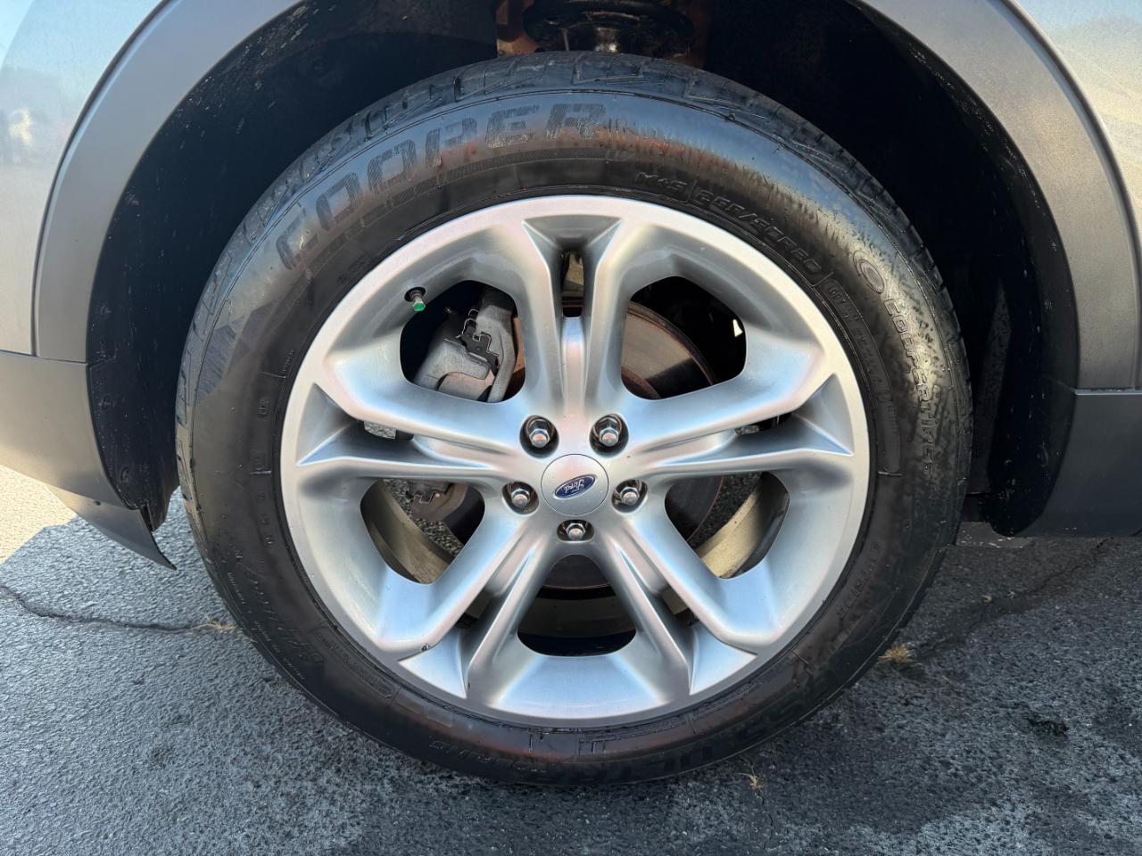 Ford Explorer Limited 4WD 2013