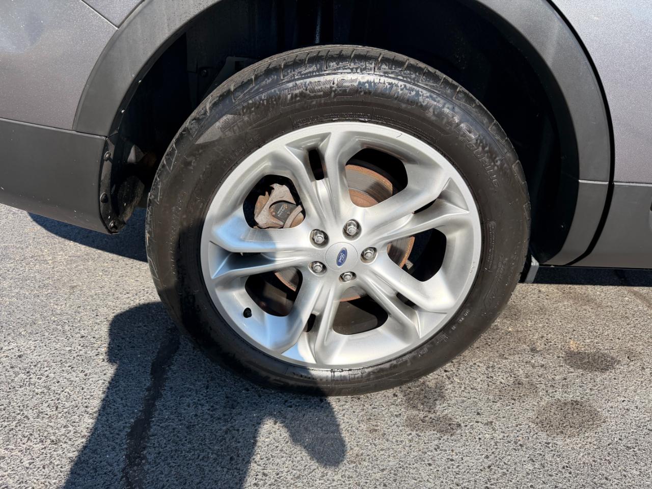 Ford Explorer Limited 4WD 2013
