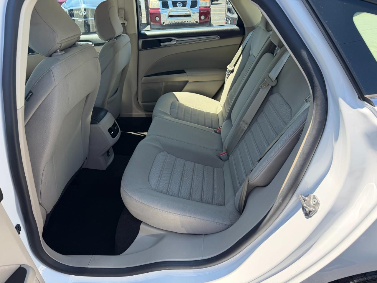 Ford Fusion SE 2020