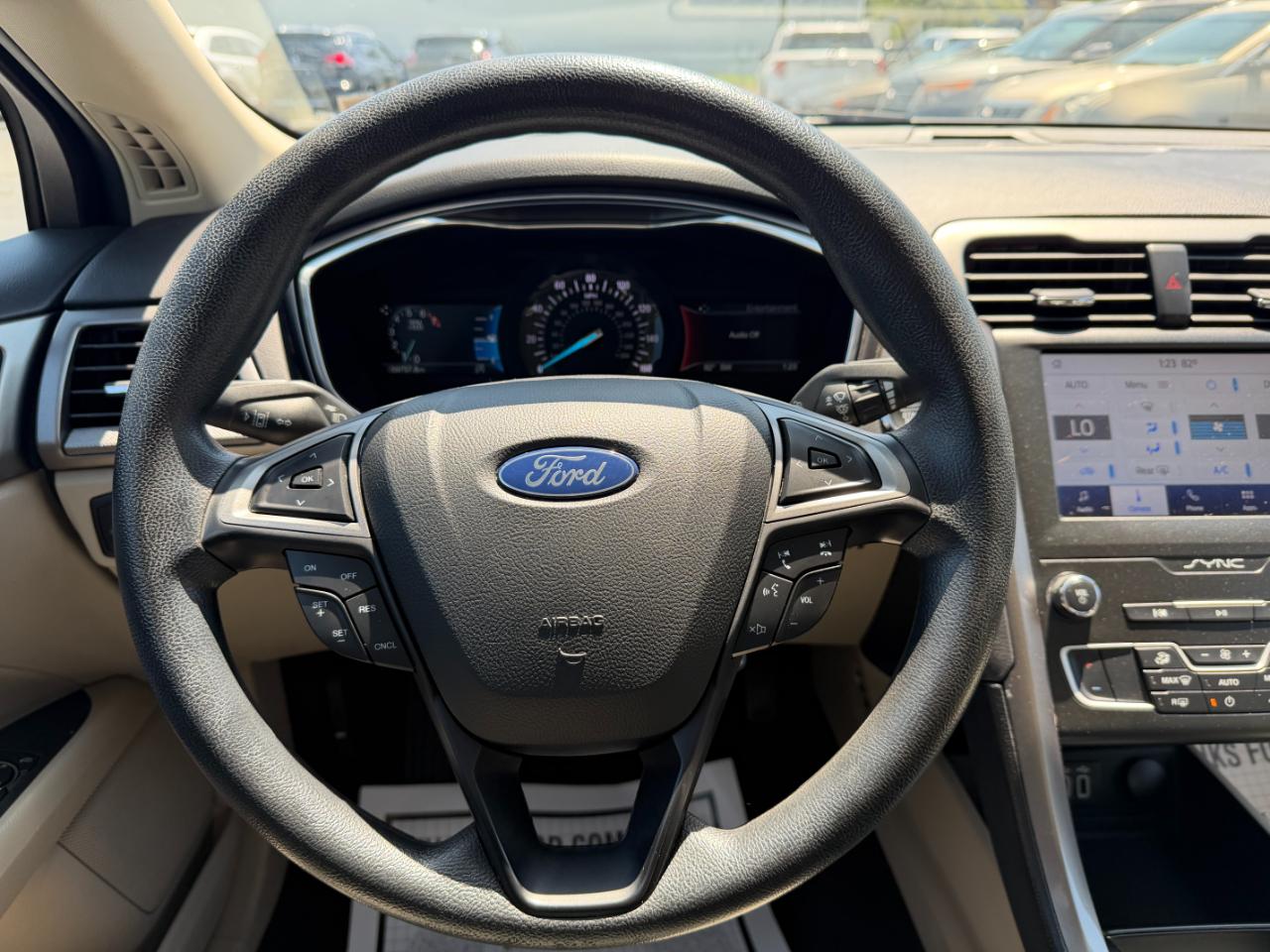 Ford Fusion SE 2020