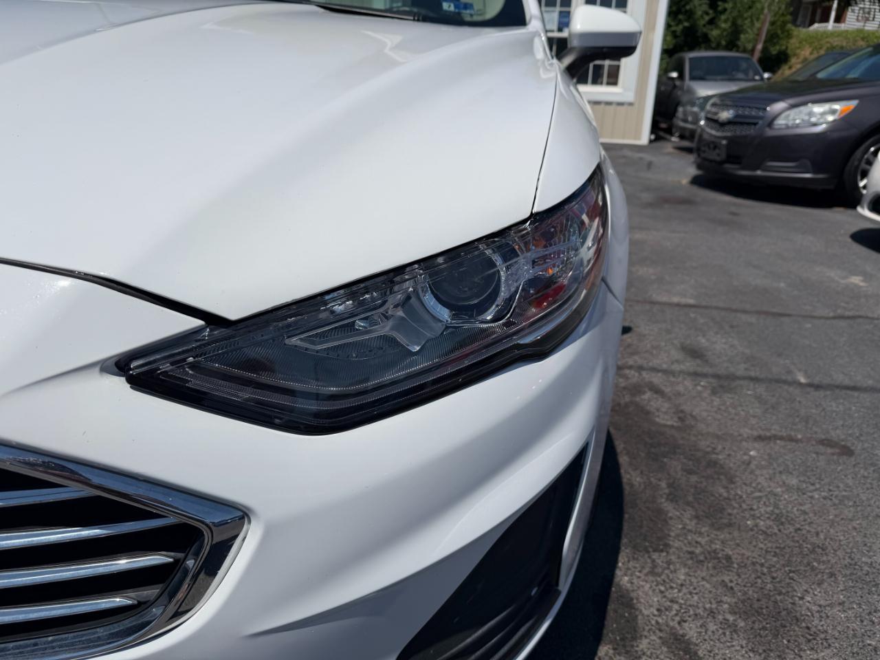 Ford Fusion SE 2020