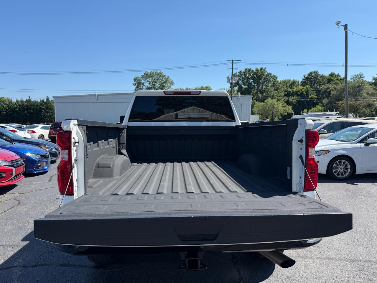 Chevrolet Silverado 2500HD Custom Crew Cab Short Box 4WD 2023