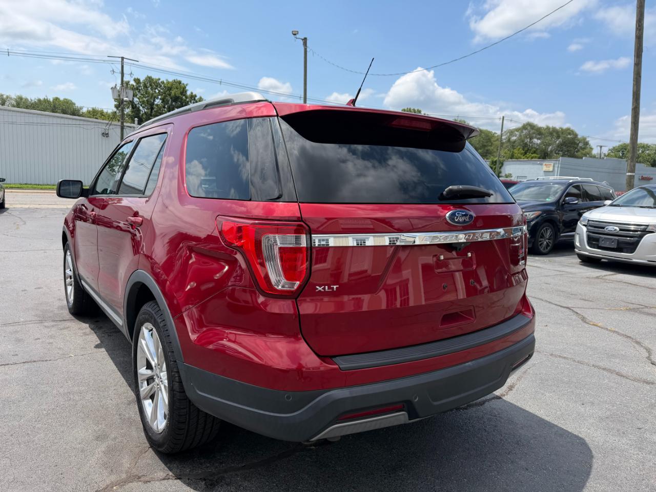 Ford Explorer XLT 4WD 2019