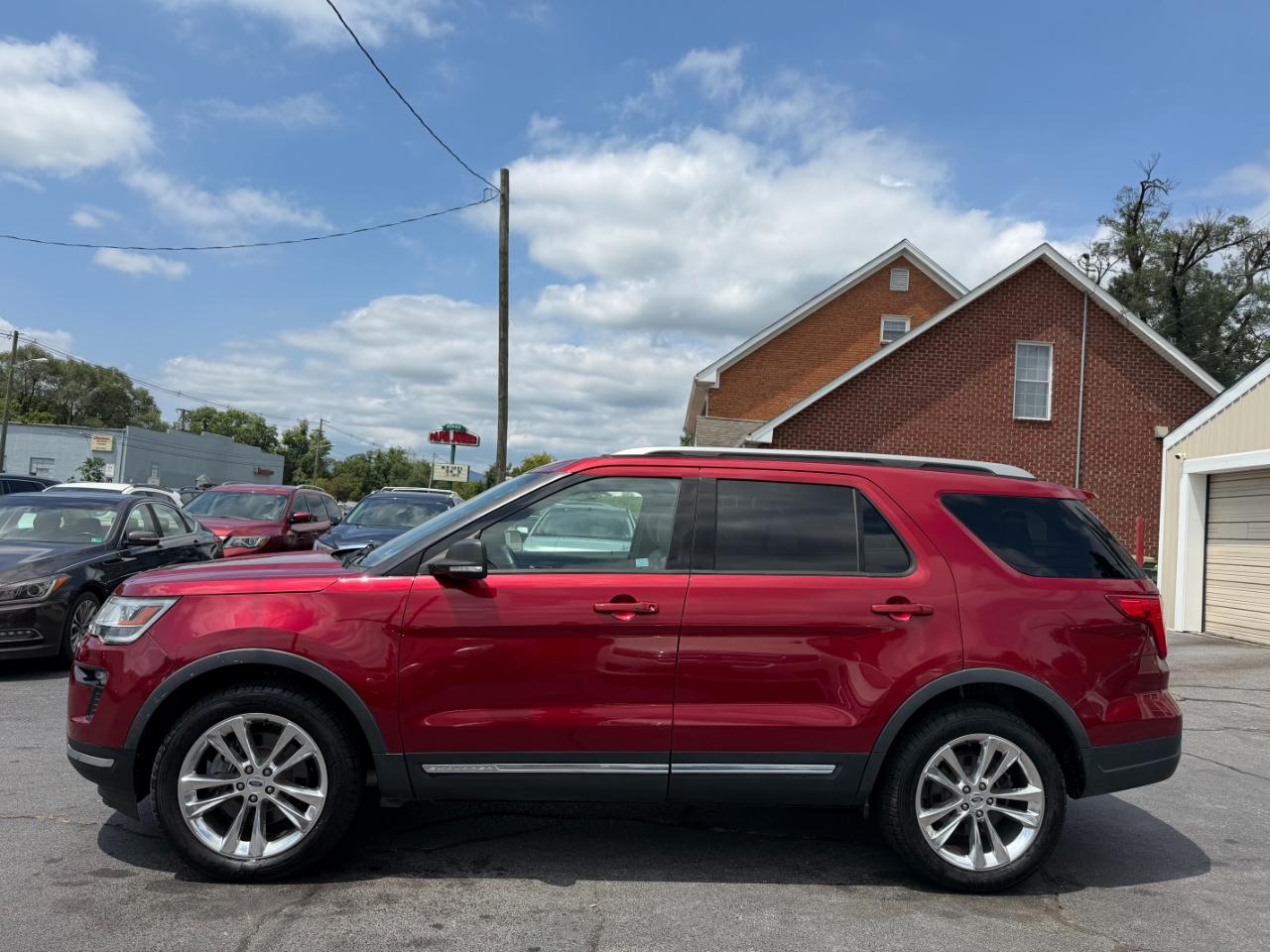 Ford Explorer XLT 4WD 2019