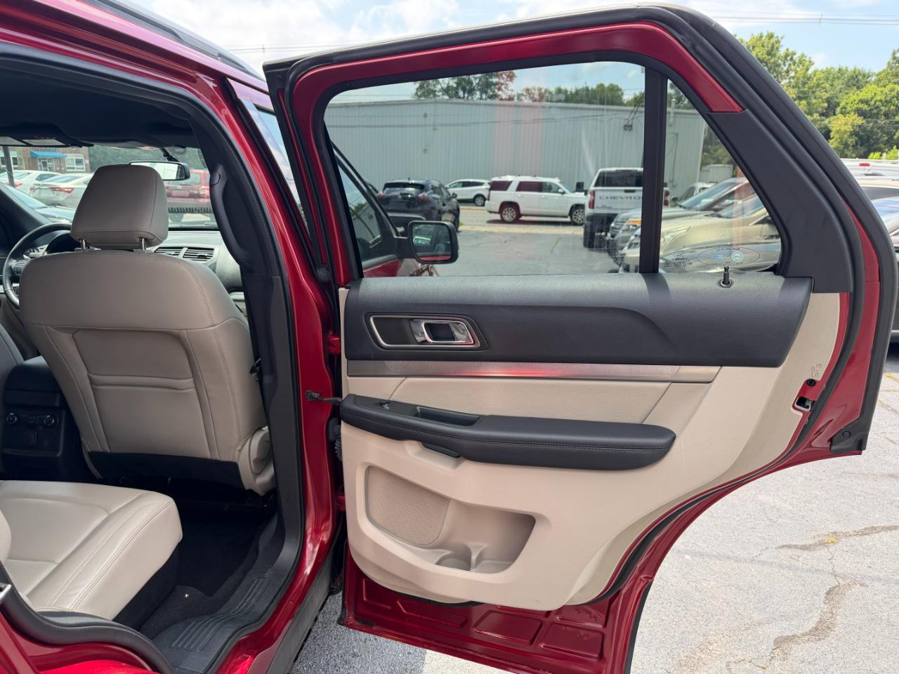 Ford Explorer XLT 4WD 2019