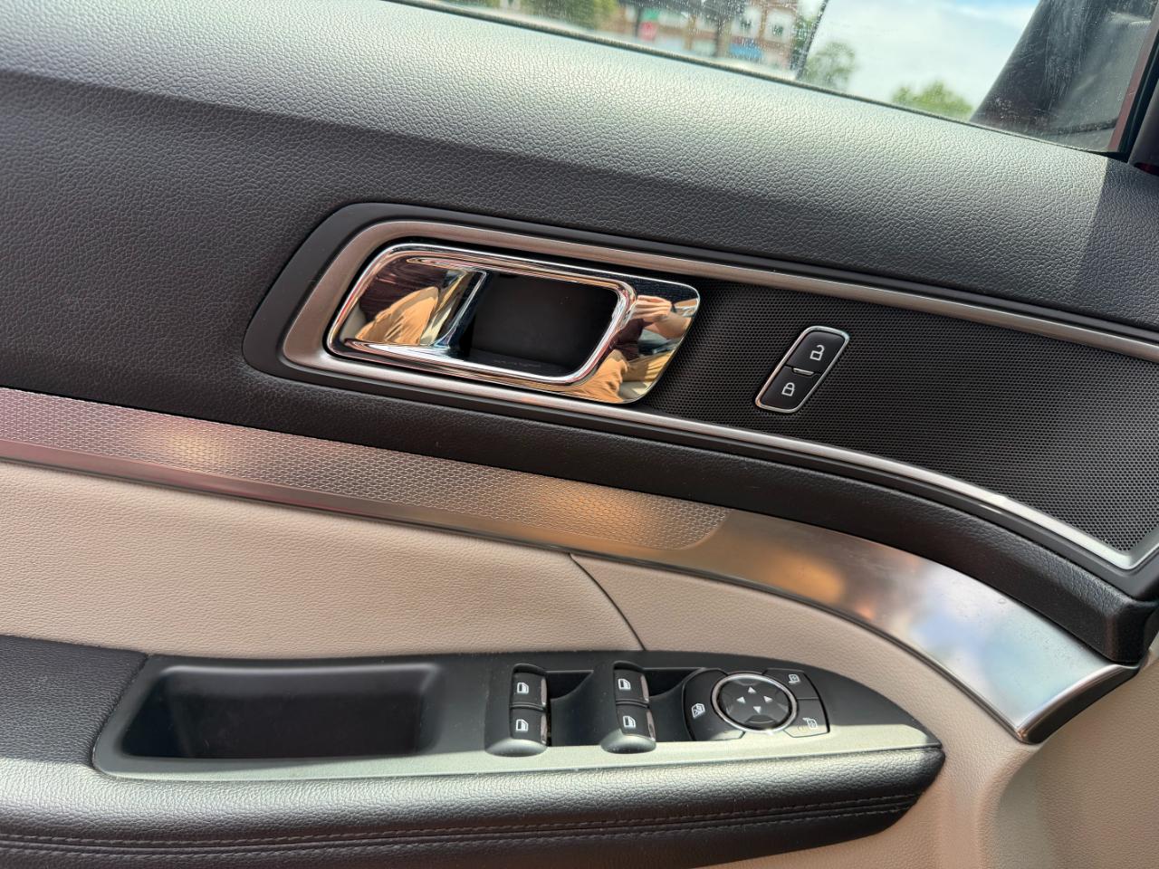 Ford Explorer XLT 4WD 2019