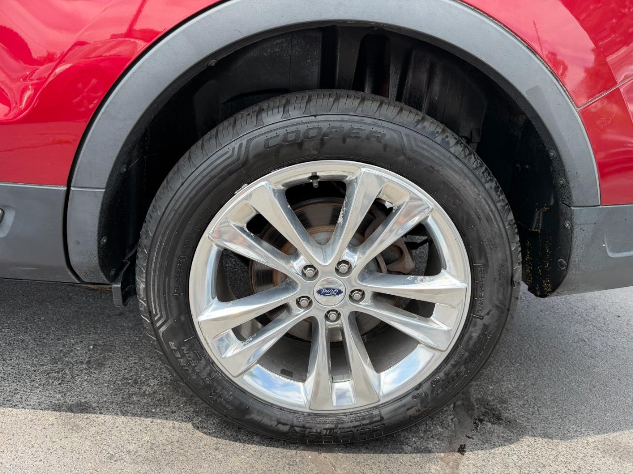 Ford Explorer XLT 4WD 2019