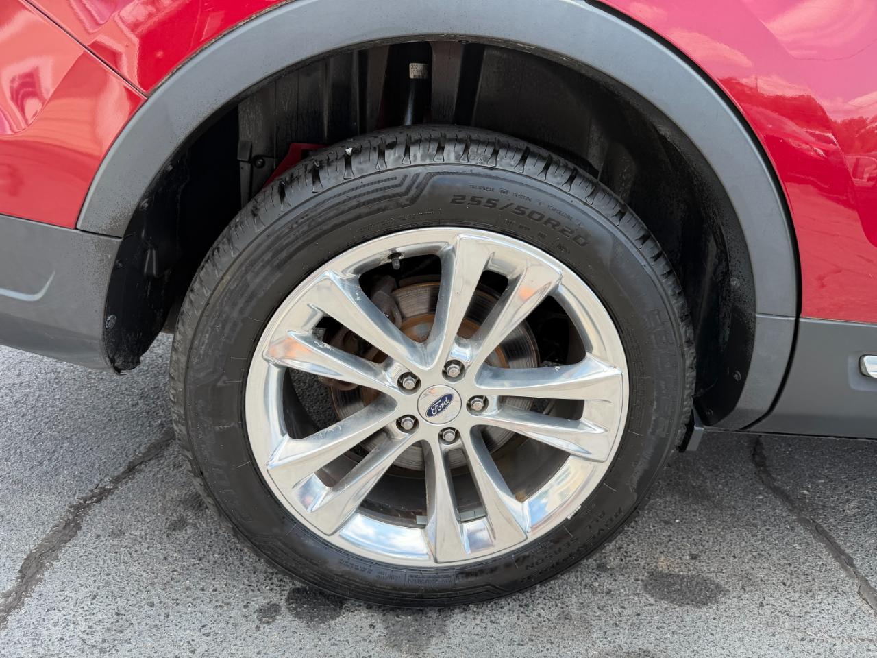 Ford Explorer XLT 4WD 2019