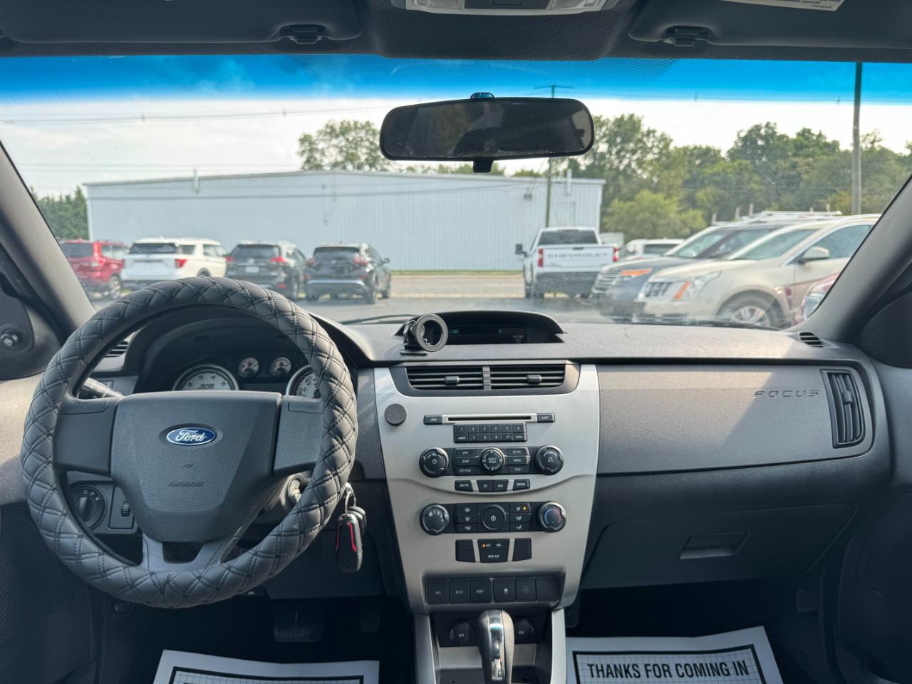 Ford Focus SE Sedan 2010