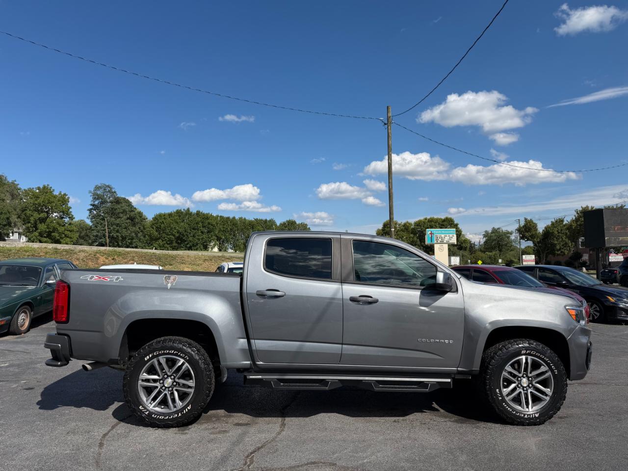 Chevrolet Colorado W/T Crew Cab 4WD 2021