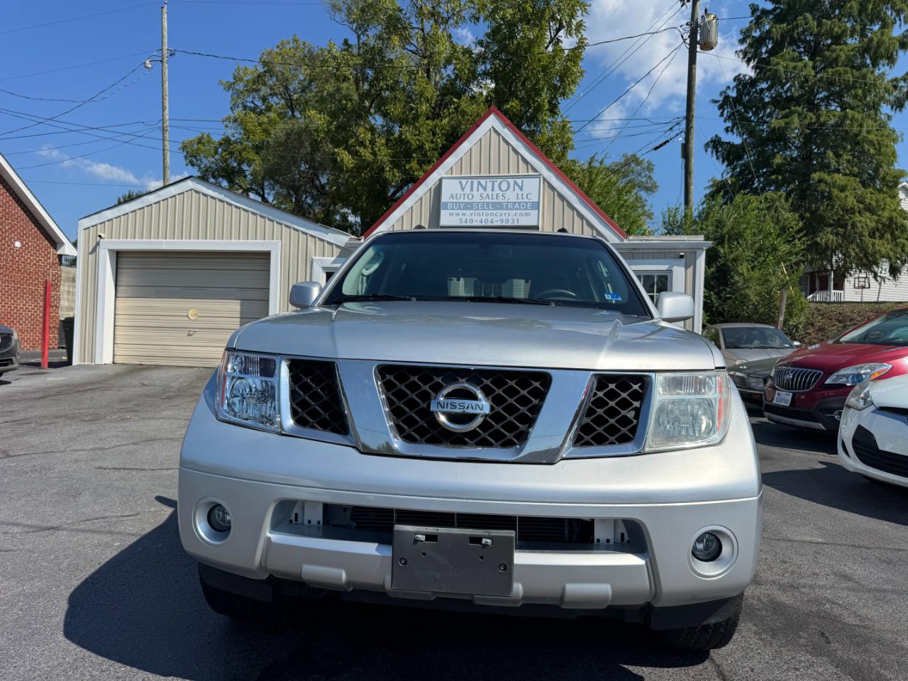 Nissan Pathfinder SE 4WD 2006