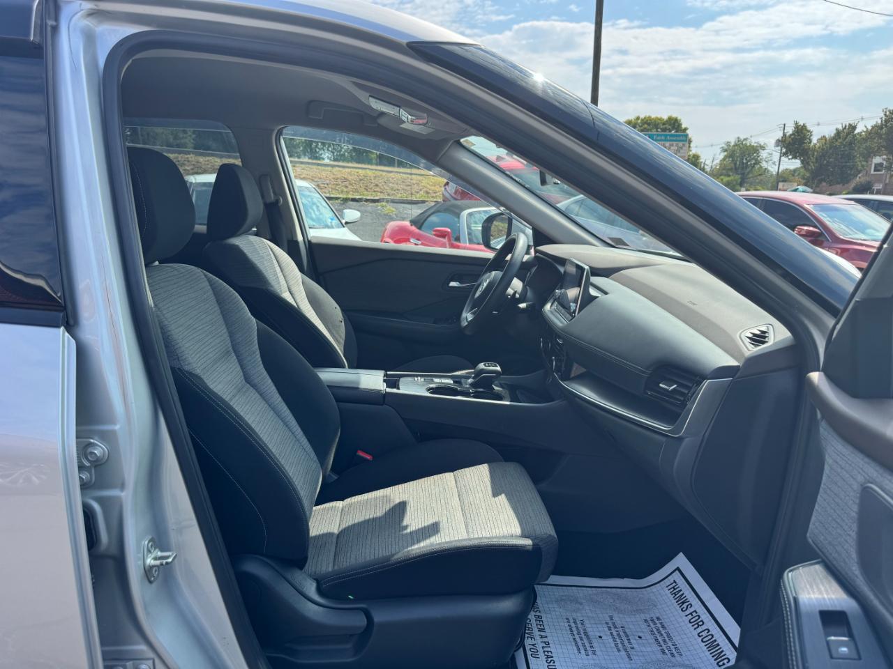 Nissan Rogue SV 2021