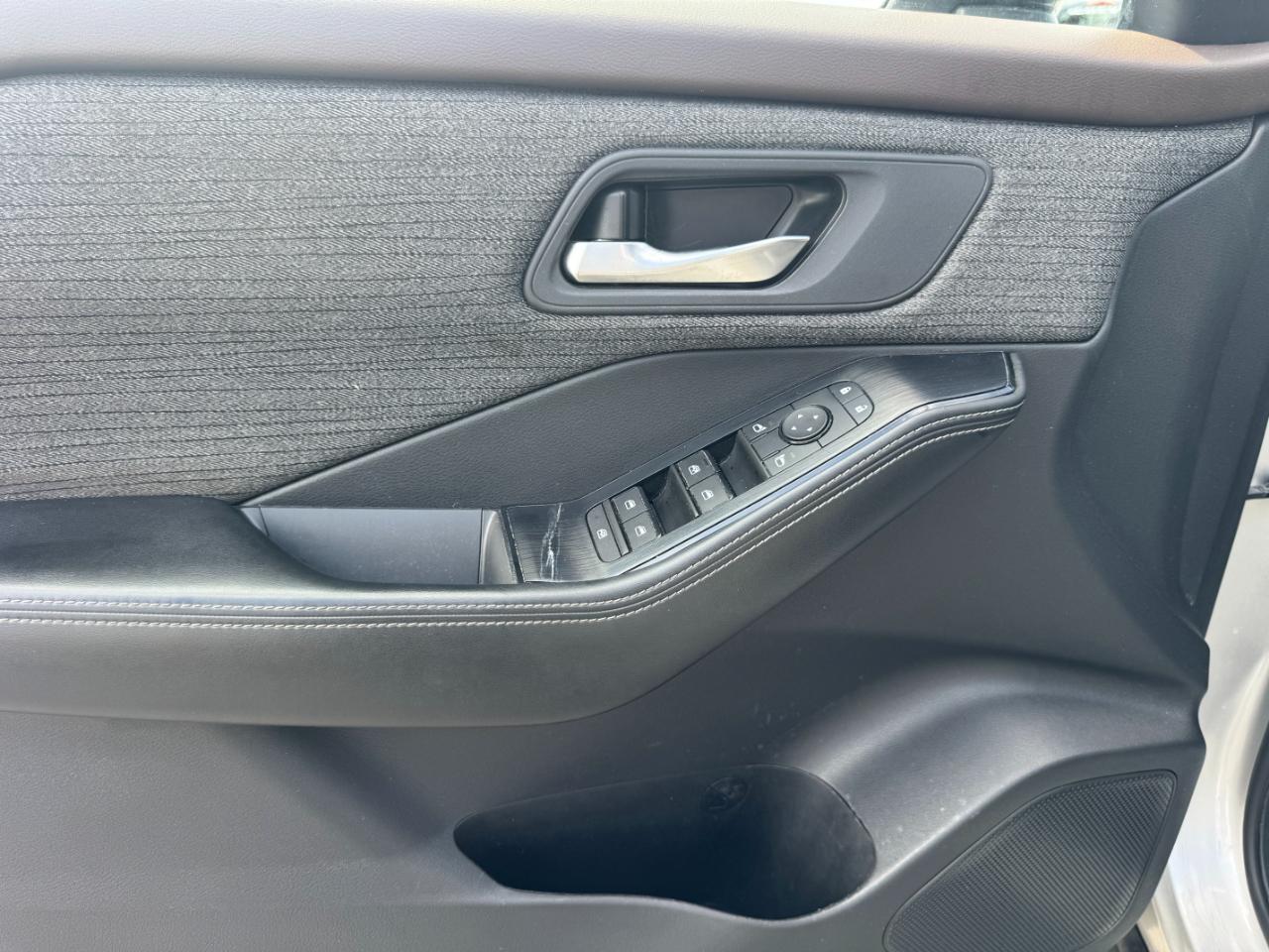 Nissan Rogue SV 2021