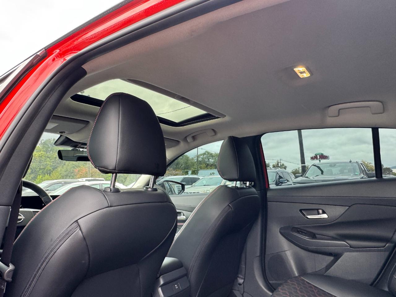 Nissan Sentra SR 2026