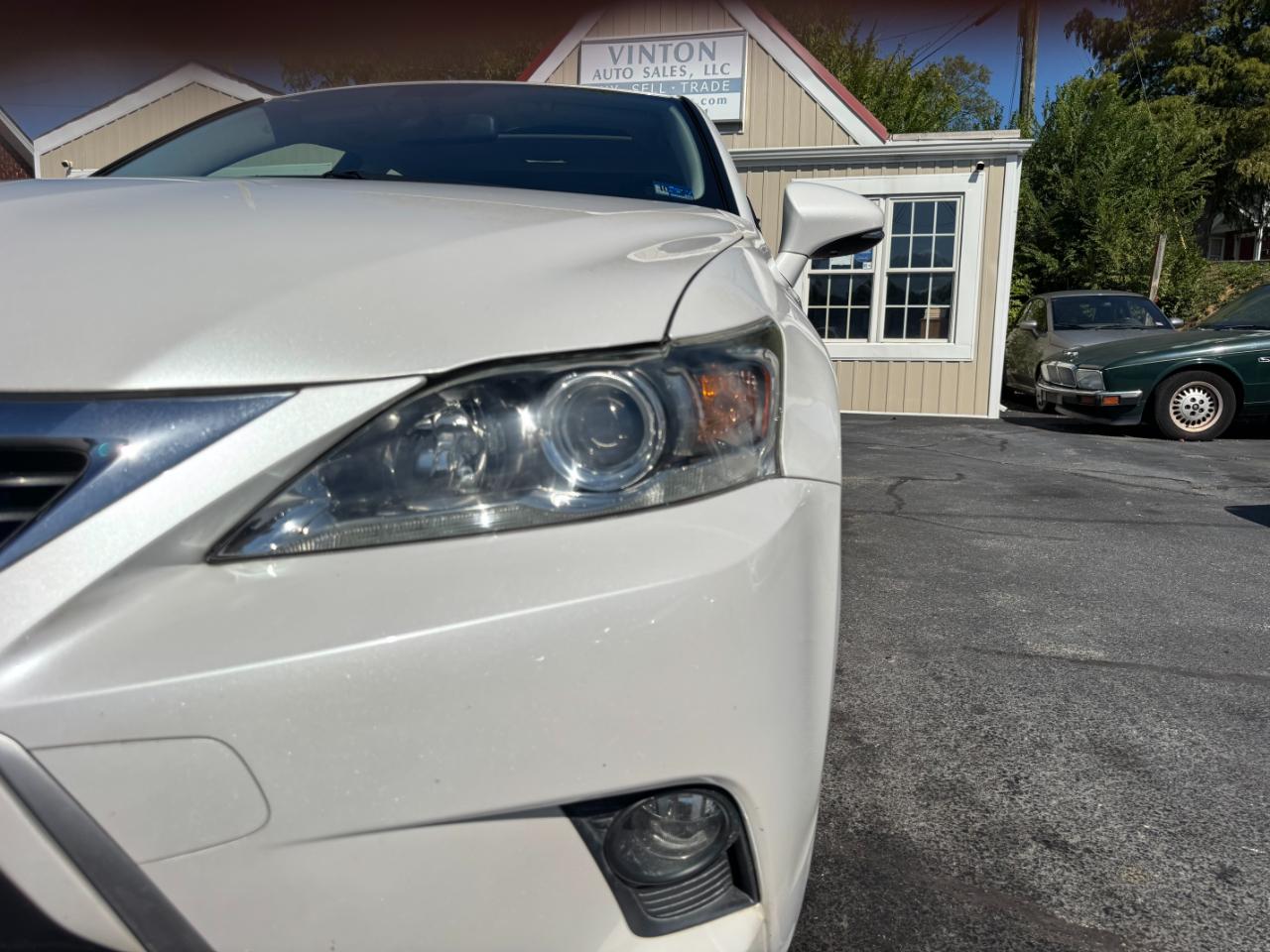 Lexus CT 200h Hybrid 4D Hatchback 2015