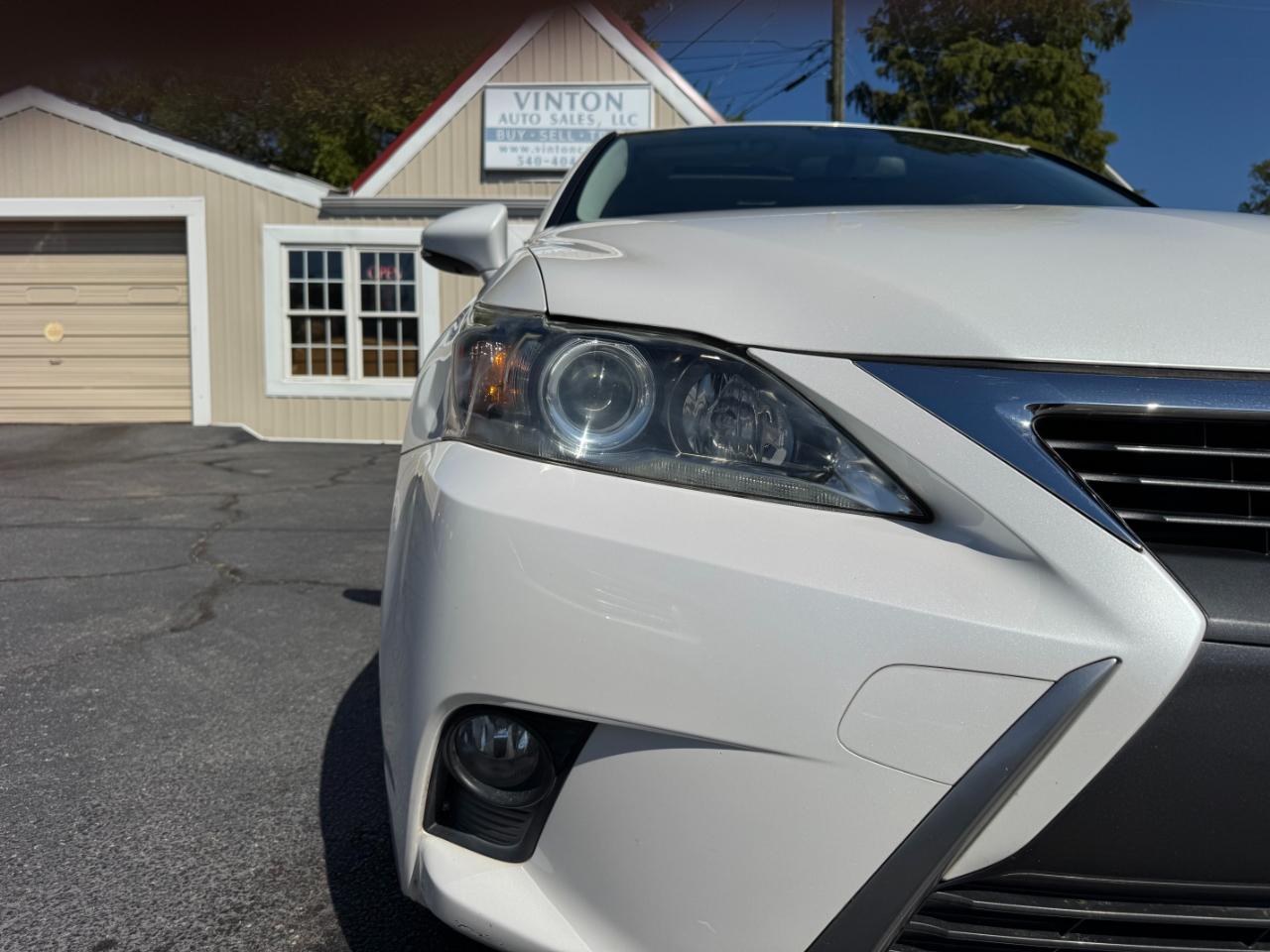 Lexus CT 200h Hybrid 4D Hatchback 2015