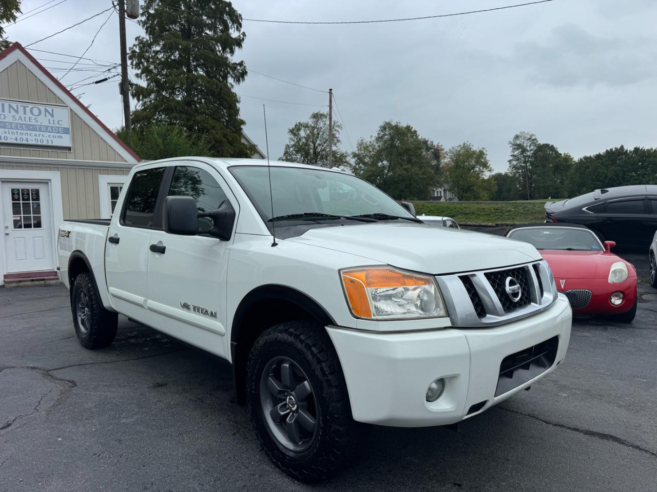 Nissan Titan PRO-4X Crew Cab 4WD SWB 2013