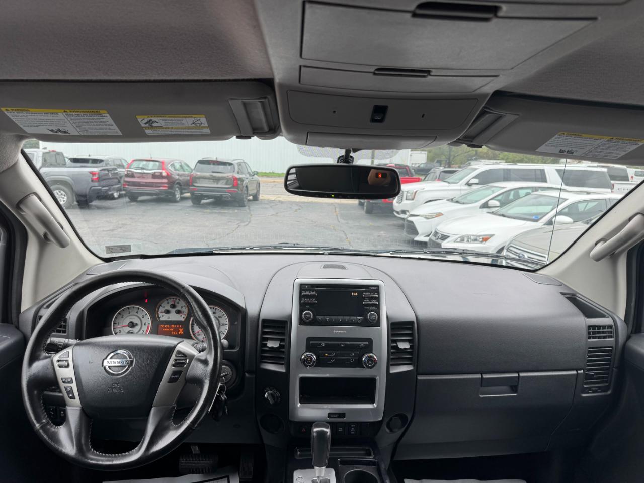 Nissan Titan PRO-4X Crew Cab 4WD SWB 2013