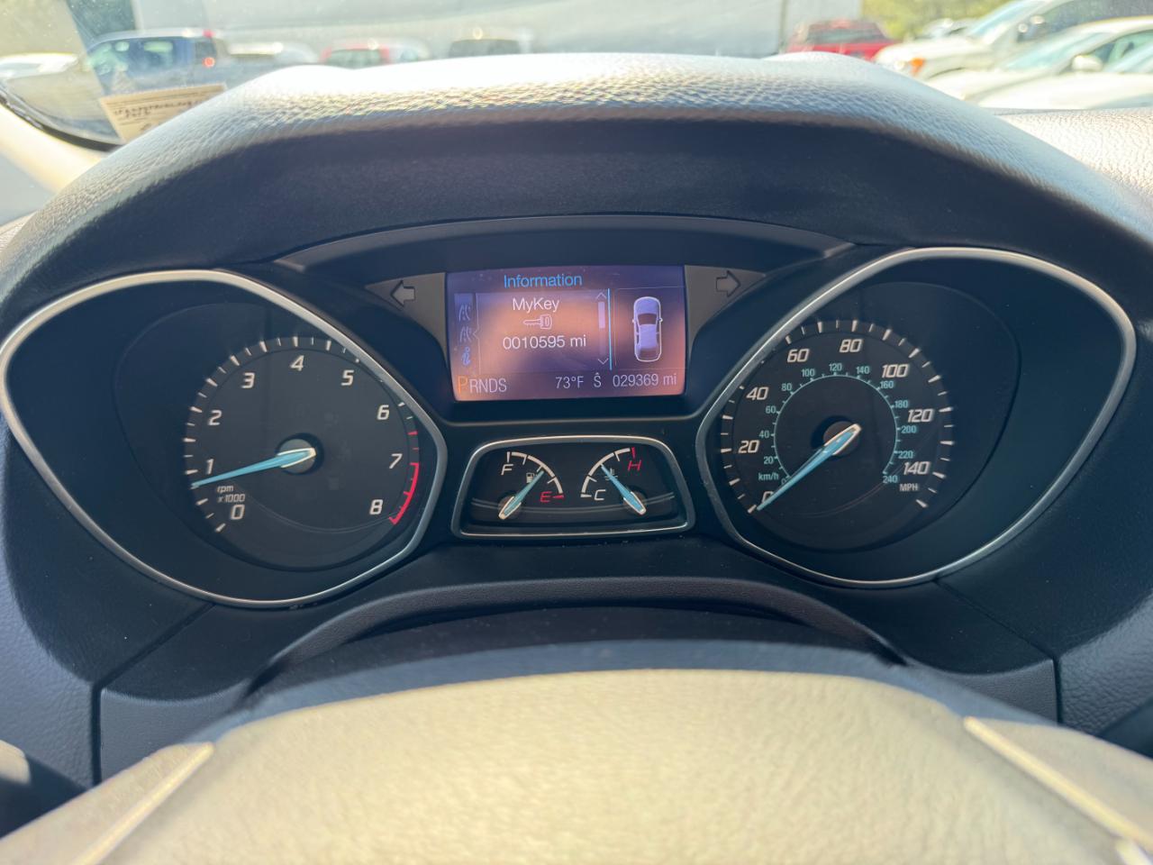 Ford Focus SE Sedan 2013