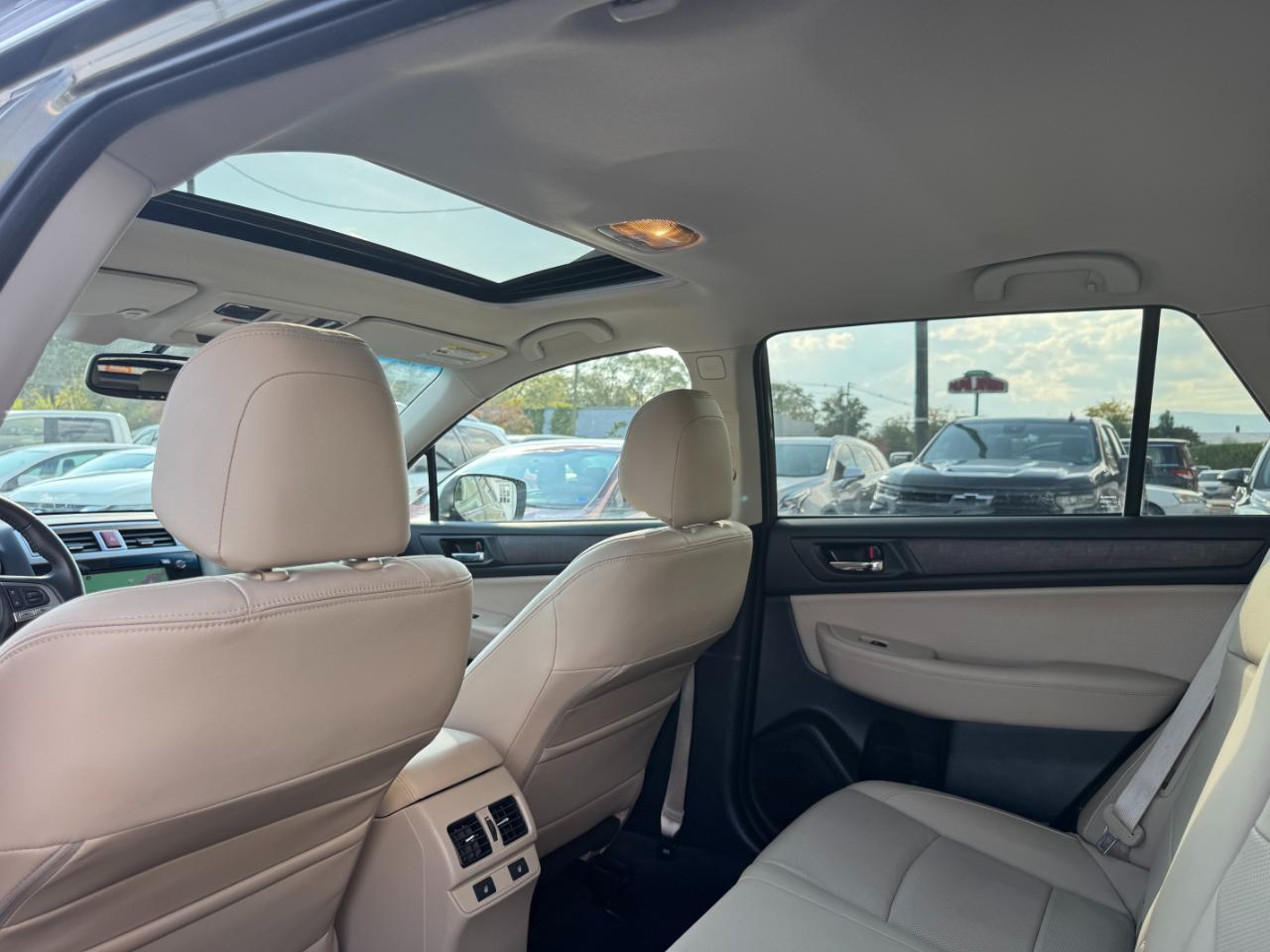 Subaru Outback 2.5i Limited 2016