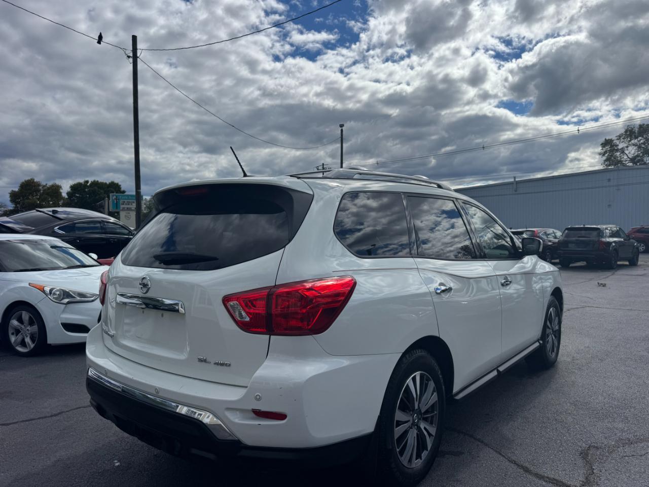 Nissan Pathfinder Platinum 4WD 2017