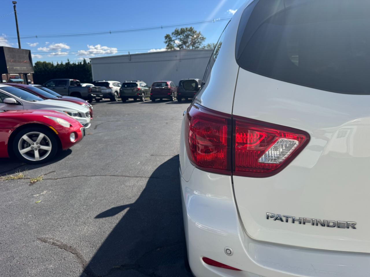 Nissan Pathfinder Platinum 4WD 2017