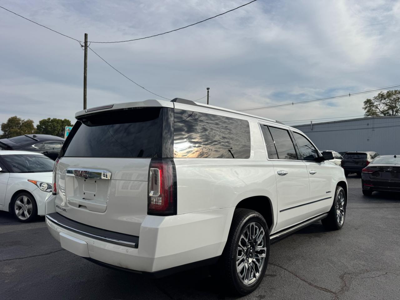 GMC Yukon XL Denali  2018