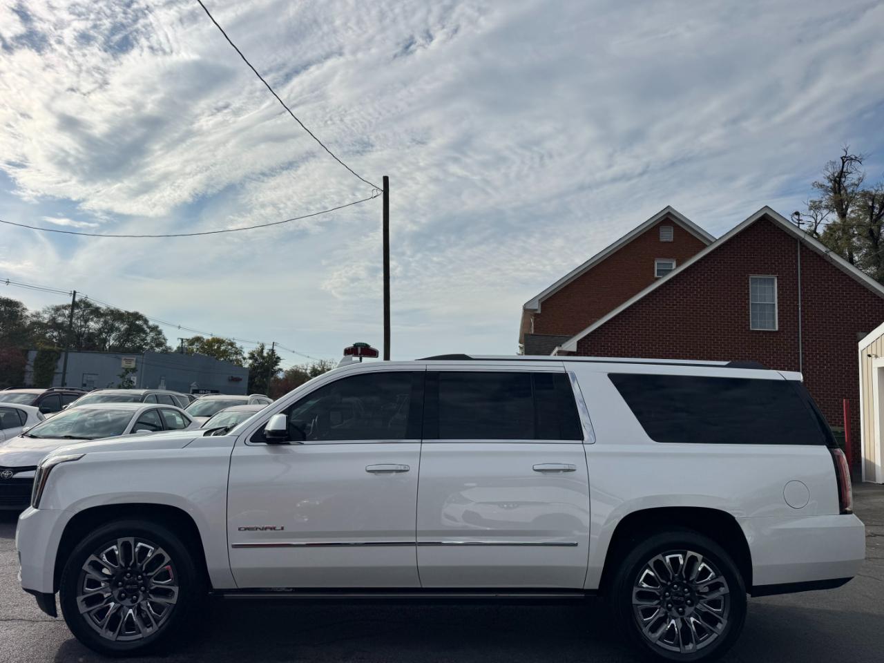 GMC Yukon XL Denali  2018
