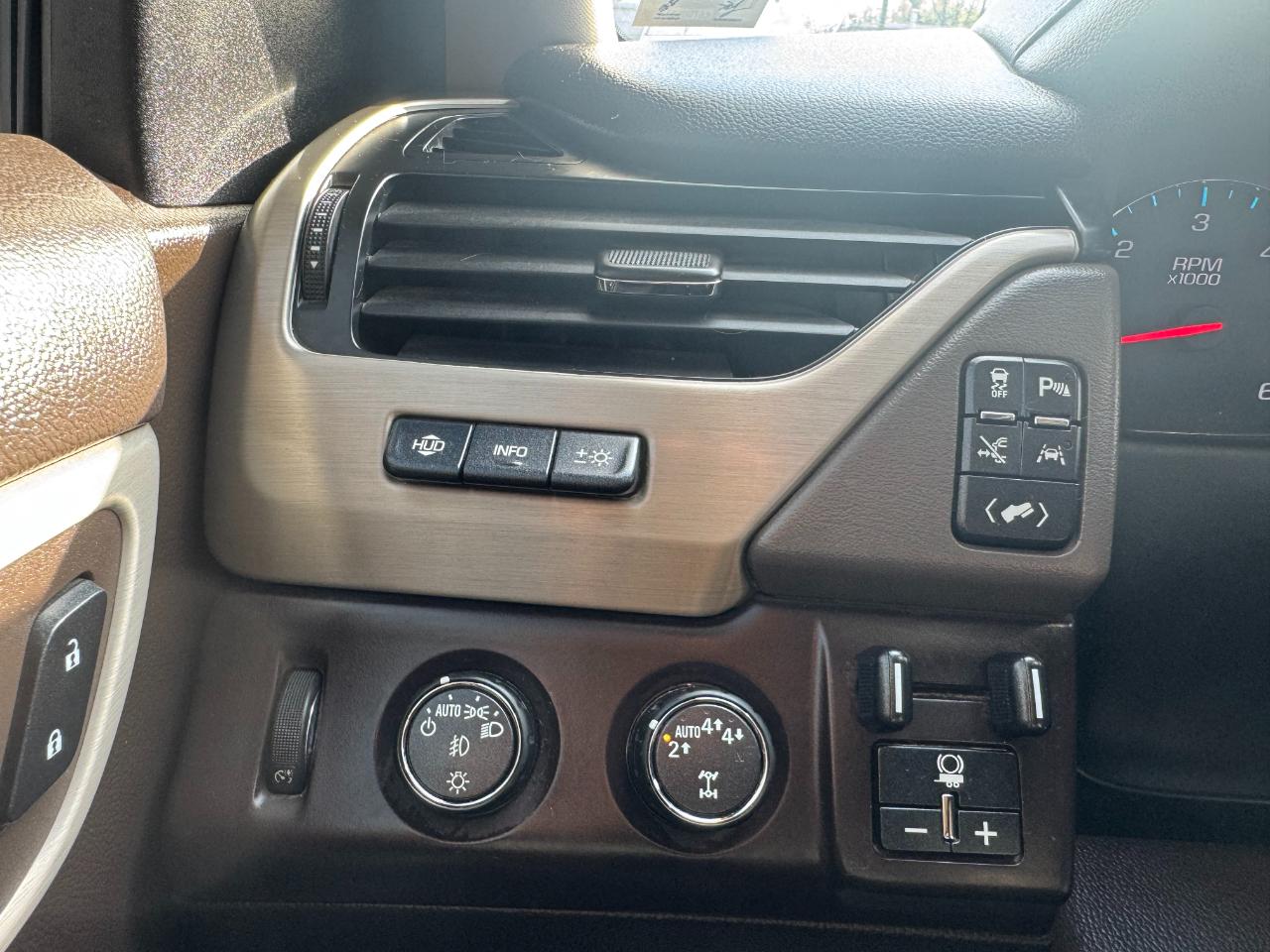 GMC Yukon XL Denali  2018