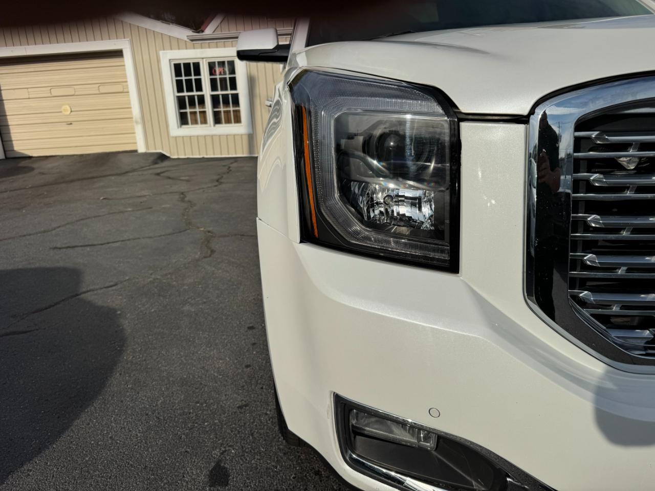 GMC Yukon XL Denali  2018